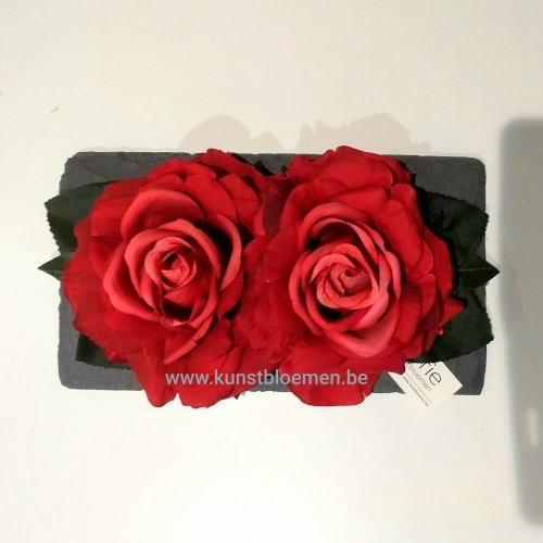 Kunstbloemen - Twee grote rode rozen kunstbloemen.be